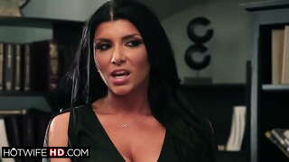 Busty milf cant rete tann yo dwe fukèd pa l &#039; kolèg.Mari l &#039;kache yo an kachèt gade l&#039; gwo) madanm jwenn borde.Li facefucked ak parcours kòk chante